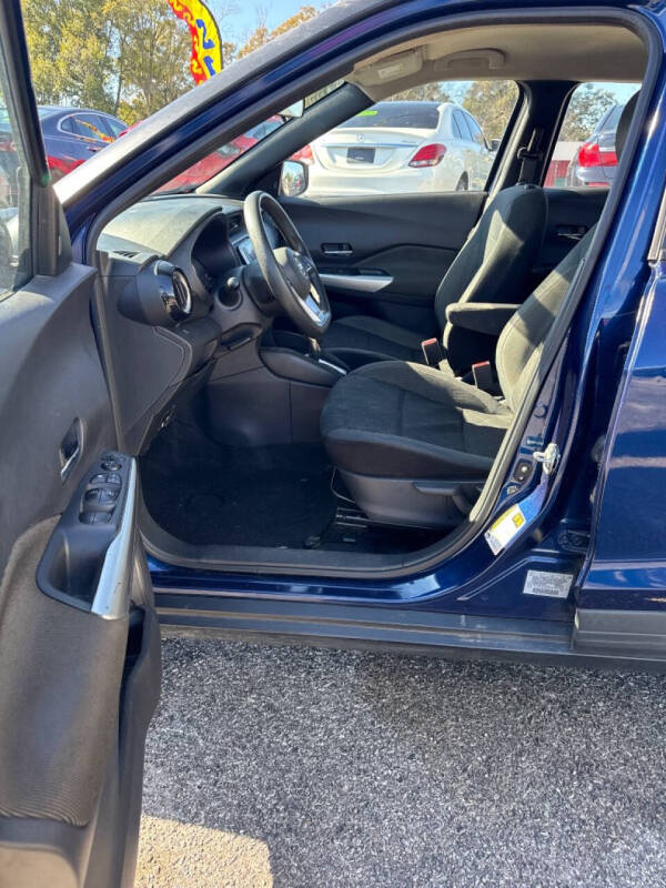 2019 Nissan Kicks SV