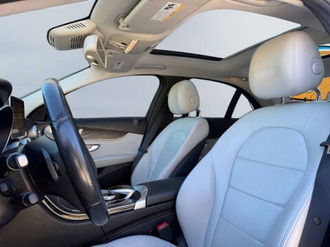 2016 Mercedes-Benz C-Class