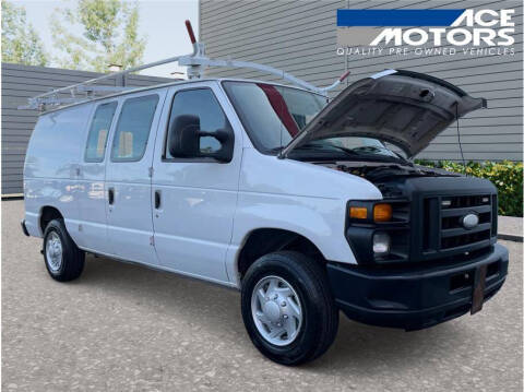 2014 Ford E-Series E-150
