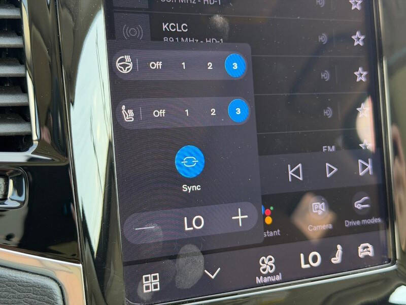 2023 Volvo XC90 B5 Plus Bright Theme
