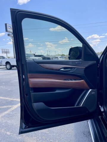 2018 Cadillac Escalade ESV Premium Luxury