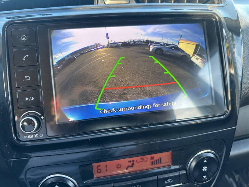 2024 Mitsubishi Mirage ES