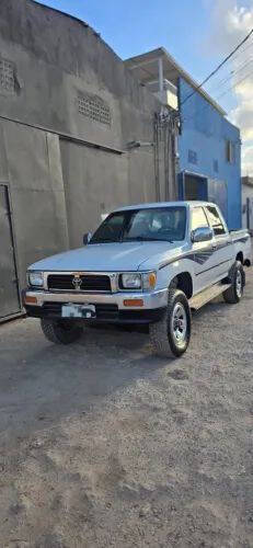 2001 Toyota Hilux