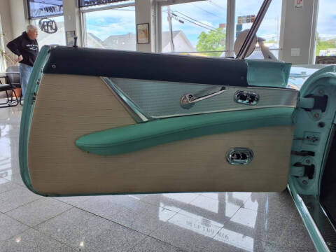 1955 Ford Thunderbird