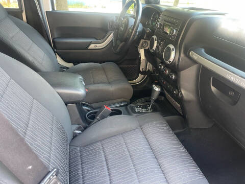 2012 Jeep Wrangler Unlimited Sahara