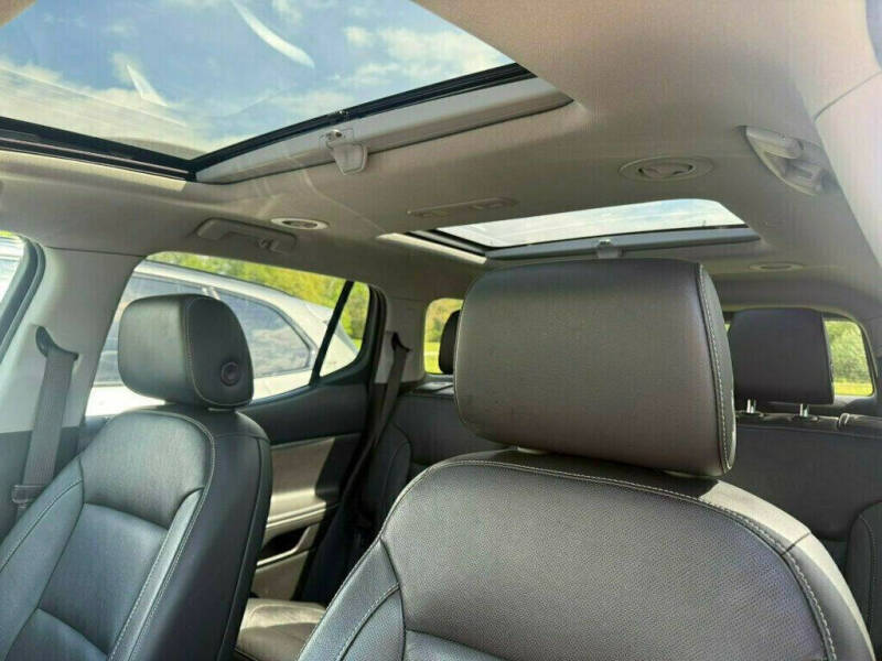 2017 GMC Acadia SLT-1