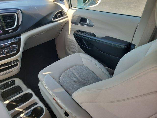 2018 Chrysler Pacifica Hybrid Touring Plus