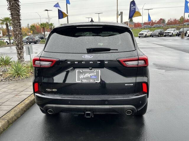 2023 Ford Escape ST-Line Select