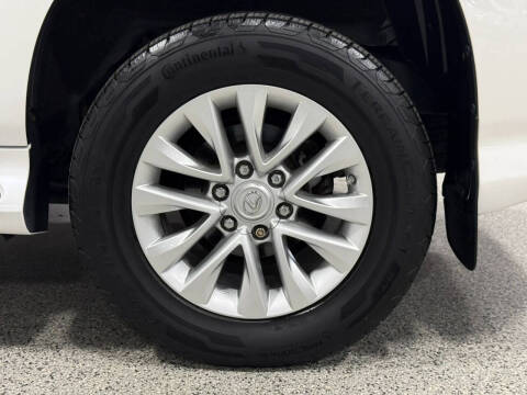 2017 Lexus GX 460