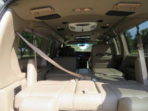 2017 GMC Savana 2500