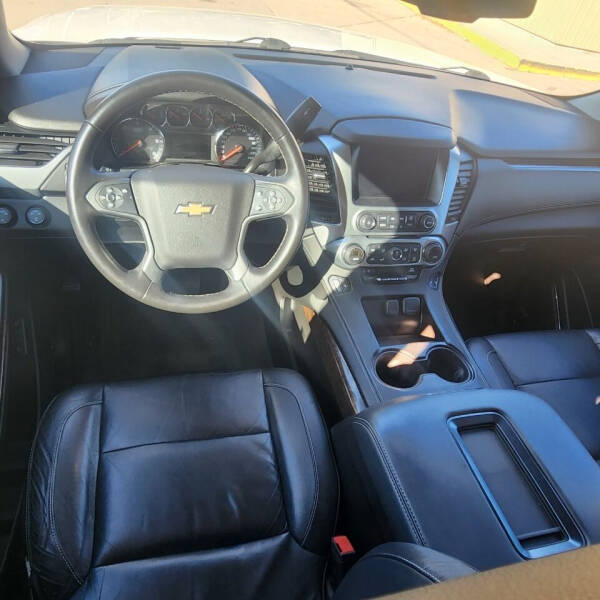 2015 Chevrolet Suburban LT