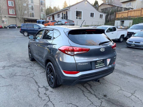 2018 Hyundai Tucson SE