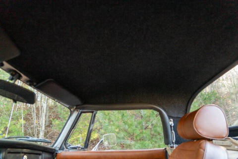 1973 MG B