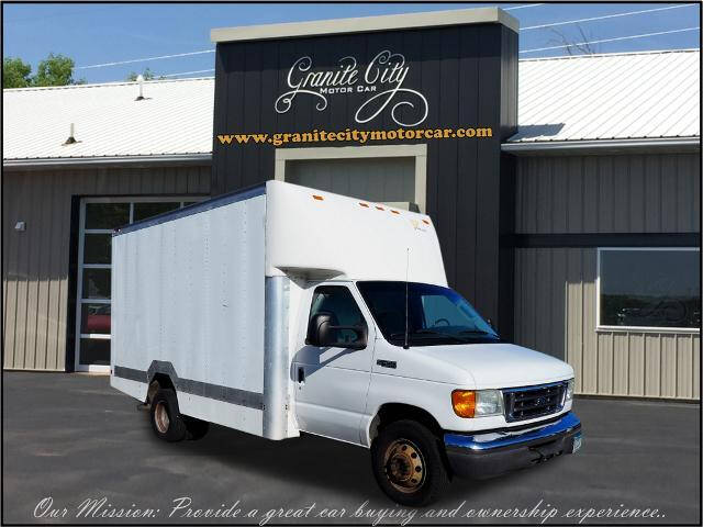 2005 Ford E-Series Chassis E-450 SD