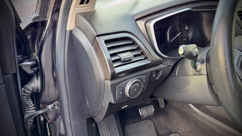 2019 Ford Fusion Hybrid Titanium