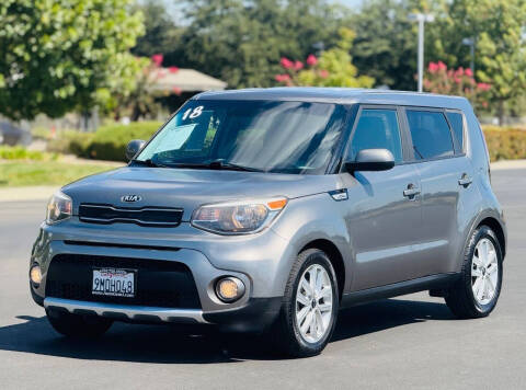 2018 Kia Soul +