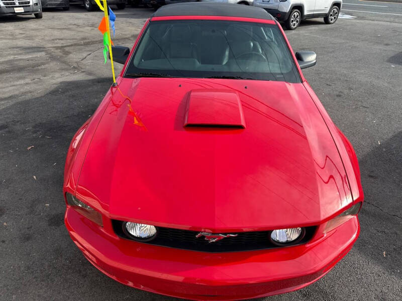 2007 Ford Mustang GT Deluxe