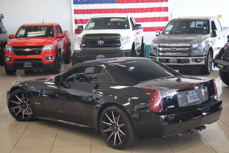 2005 Cadillac XLR