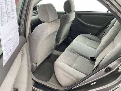 2003 Toyota Corolla LE