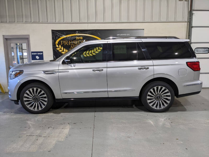 Used 2019 Lincoln Navigator Reserve with VIN 5LMJJ2LT5KEL00683 for sale in Beaver Dam, WI