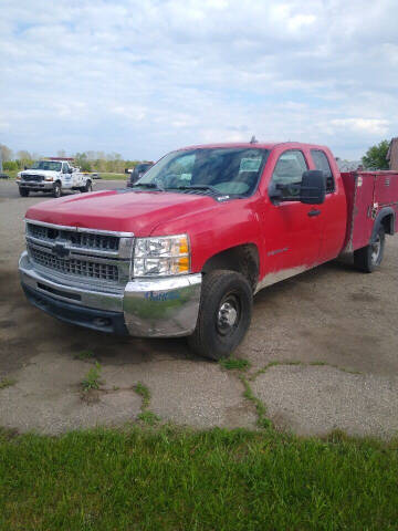2007 Chevrolet Silverado 2500HD for sale at Davis Auto Mart in Charlotte MI