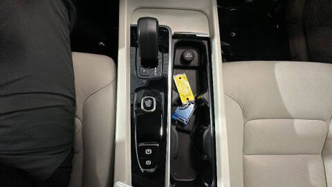 2023 Volvo XC60 B5 Core