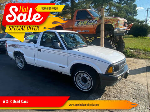 1995 Chevrolet S-10 for sale at A & R Used Cars in Clayton NJ