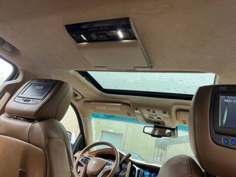 2016 Cadillac Escalade ESV Platinum