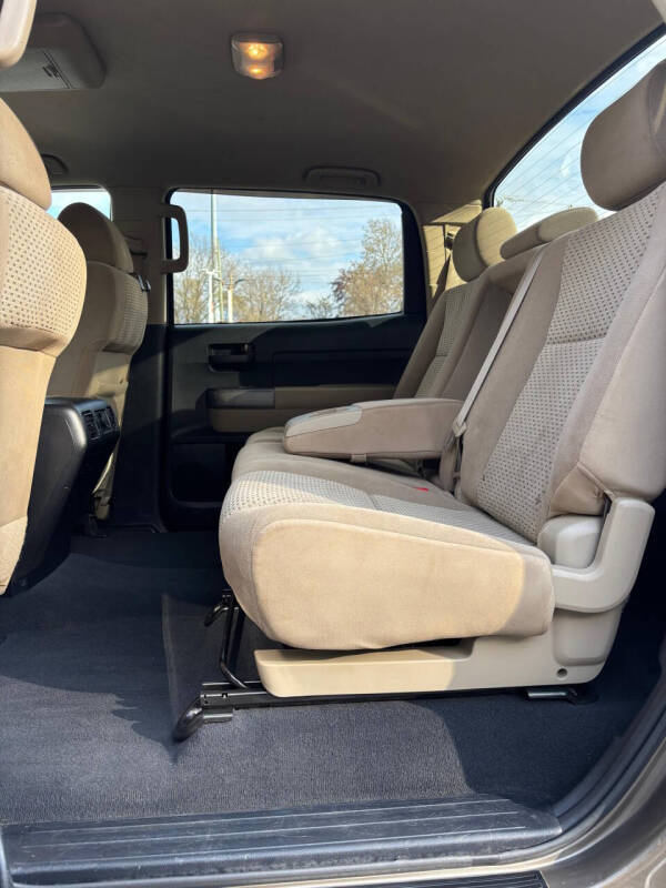 2012 Toyota Tundra Grade