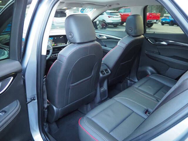 2022 Buick Envision Essence