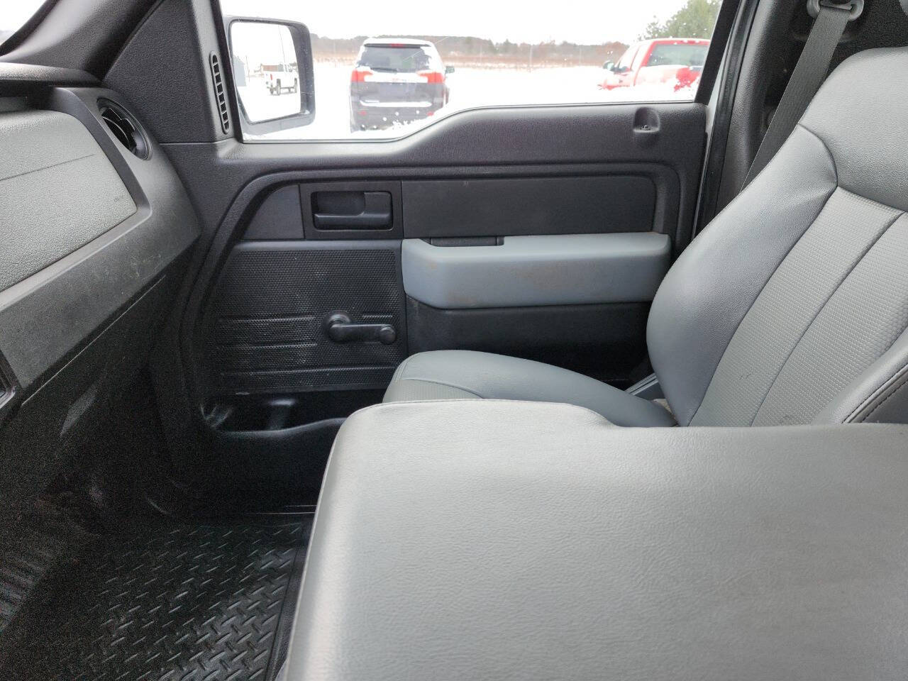 2013 Ford F-150 for sale at NORTH END SALES in Cadillac, MI