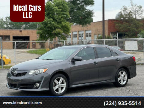 2013 Toyota Camry for sale at Ideal Cars LLC in Skokie IL