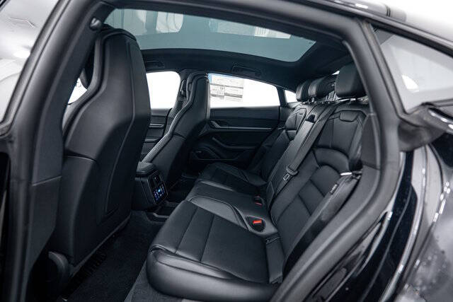 2026 Porsche Taycan 4