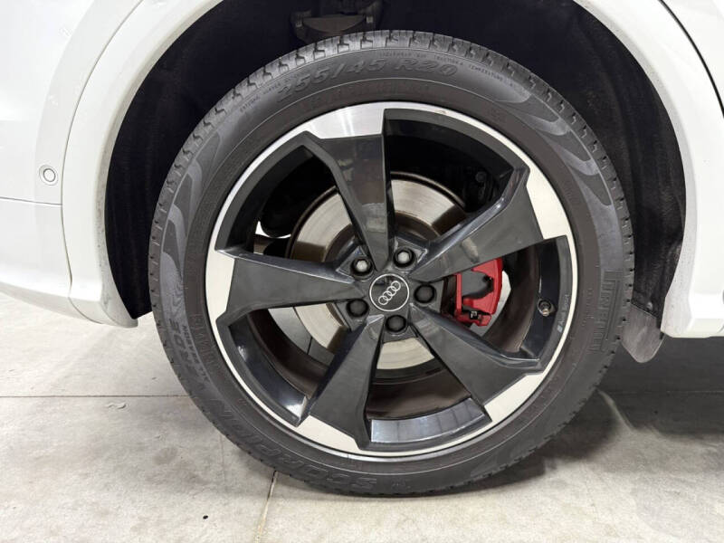 2020 Audi SQ5 3.0T quattro Prestige