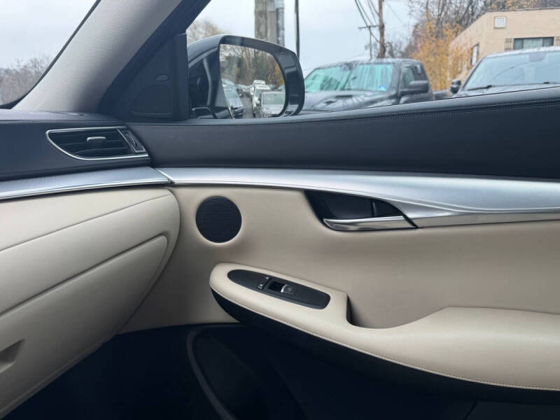 2019 Infiniti QX50 Essential