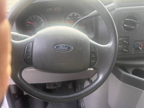 2014 Ford E-Series E-350 SD XL