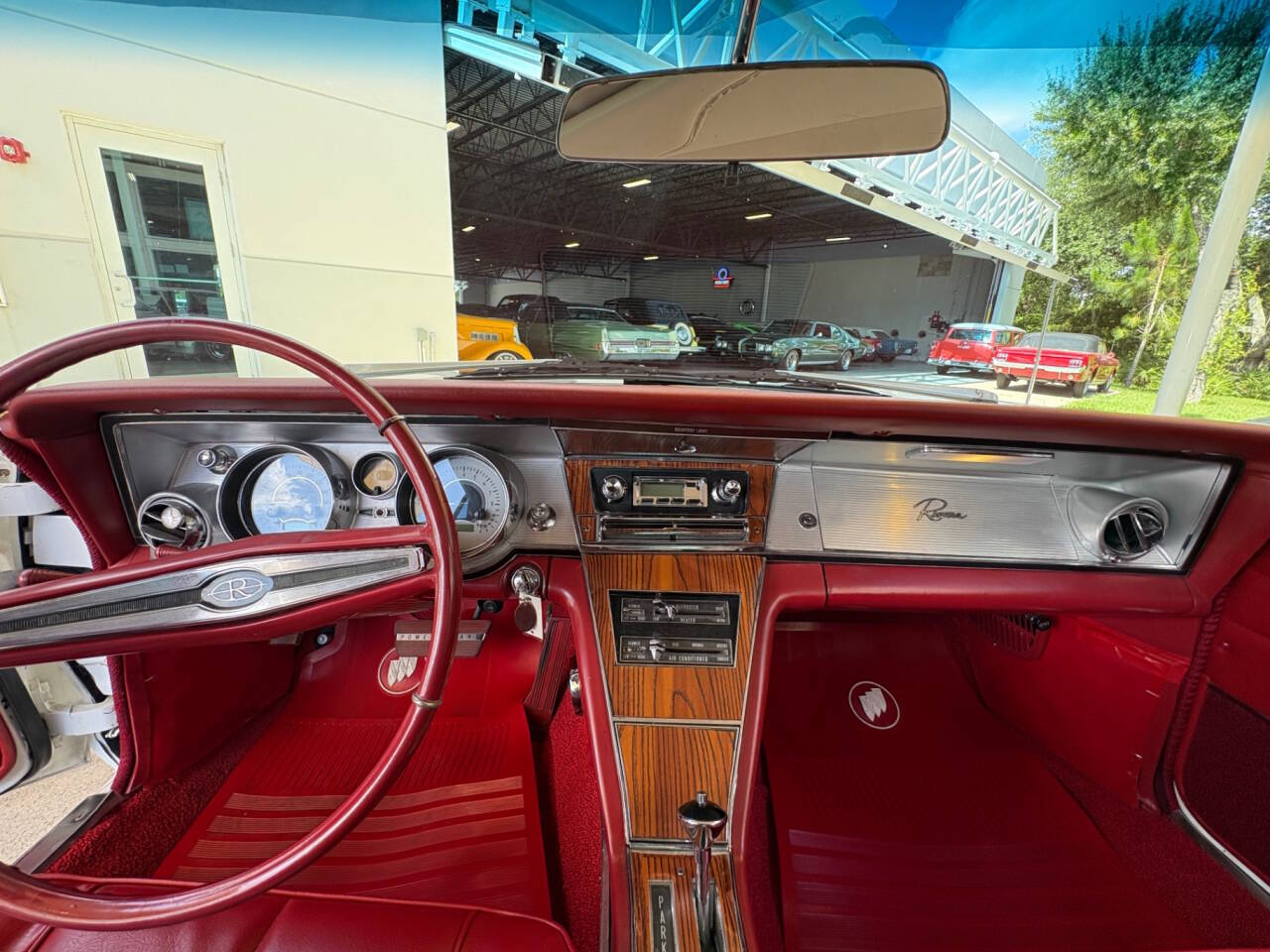 1964 Buick Riviera 28
