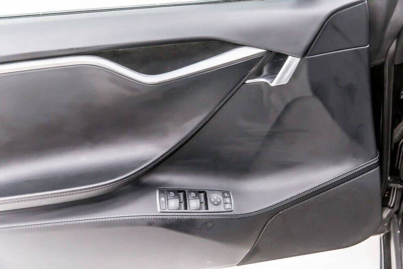 2020 Tesla Model S Long Range