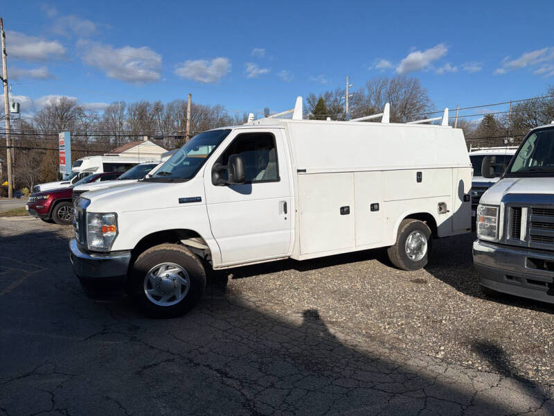 2021 Ford E-Series E-350 SD