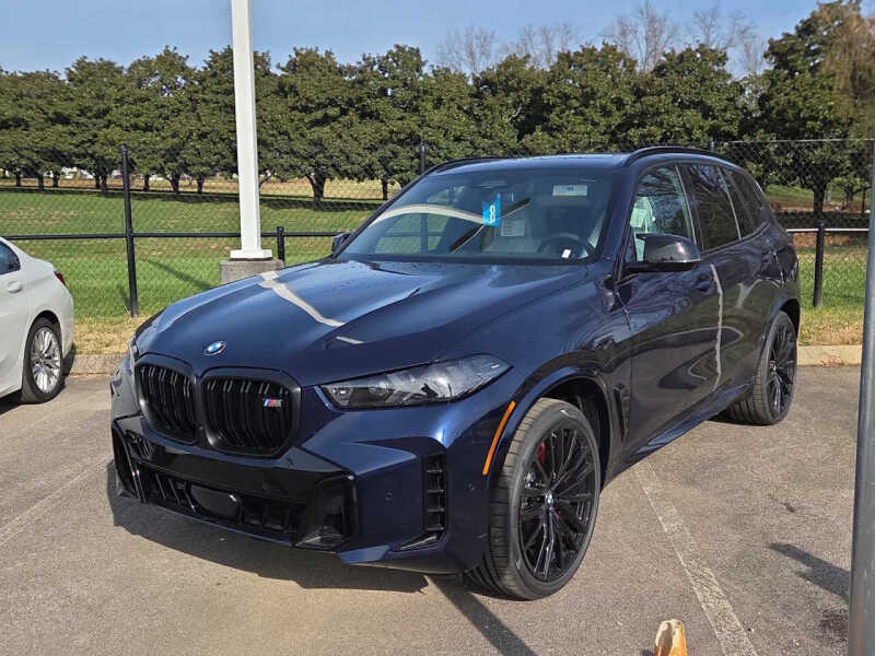2026 BMW X5 M60i