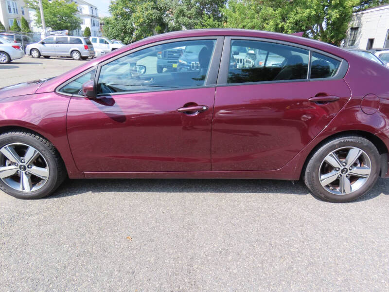 2018 Kia FORTE LX photo 5