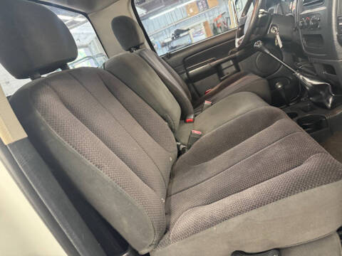 2004 Dodge Ram 2500 SLT