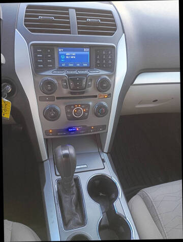 2015 Ford Explorer