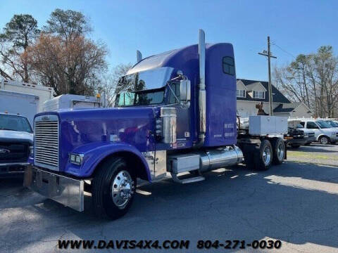 2000 Freightliner Conventional XL