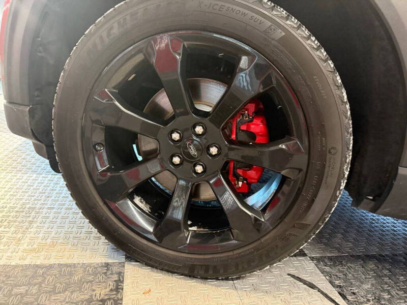 2022 Ford Explorer ST