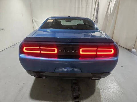 2020 Dodge Challenger SXT