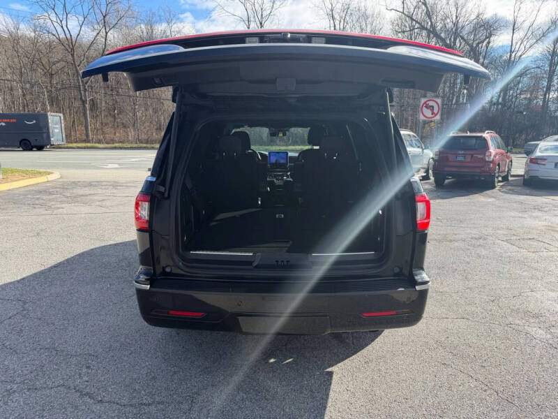 2018 Lincoln Navigator Select