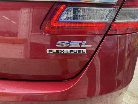 2015 Ford Taurus SEL