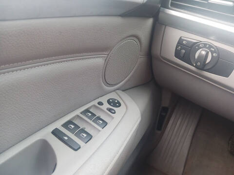 2009 BMW X5 xDrive30i