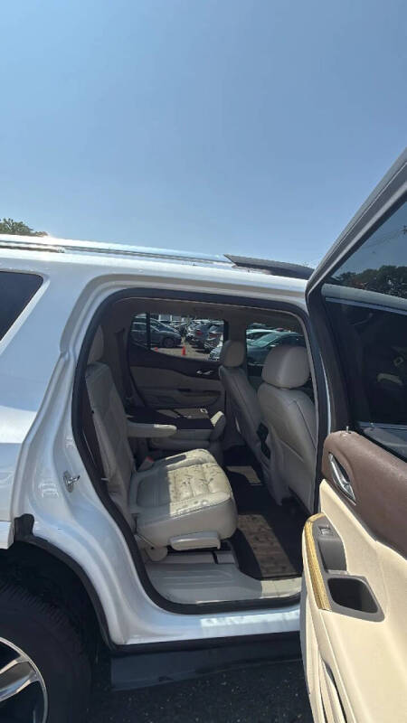 2019 GMC Acadia Denali